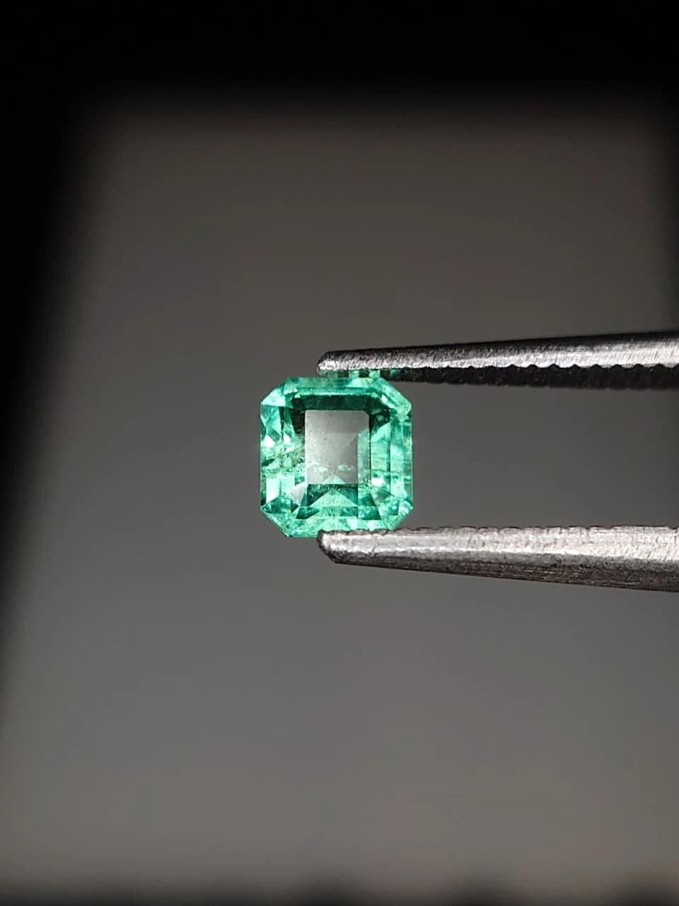 0.45ct Natural Bluish Green Panjsher Emerald from Afghanistan — view 5